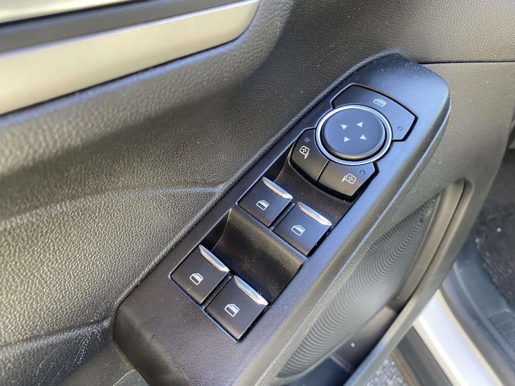 Used 2021 Ford Escape SE w/ Convenience Package AWD/4WD image 18
