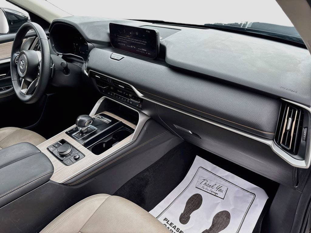 Certified 2024 MAZDA CX-90 Plug-In Hybrid w/ Preferred AWD/4WD image 30