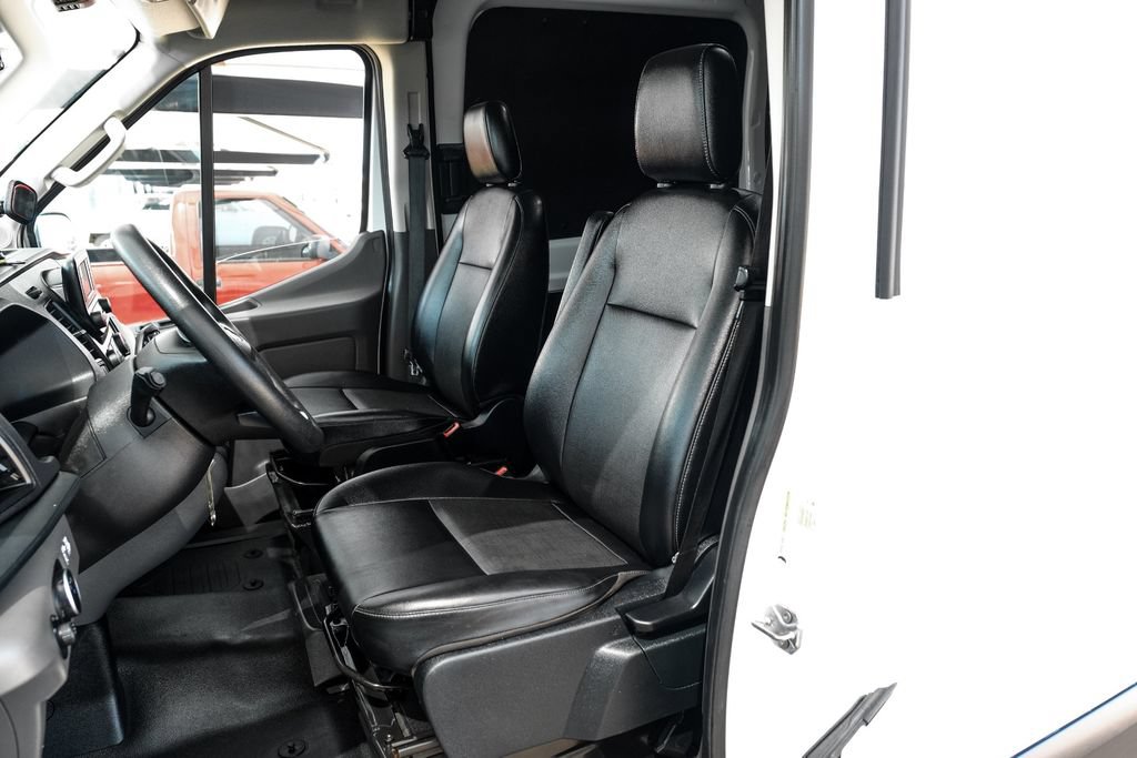 Used 2023 Ford Transit 250 Medium Roof w/ Load Area Protection Package RWD image 30