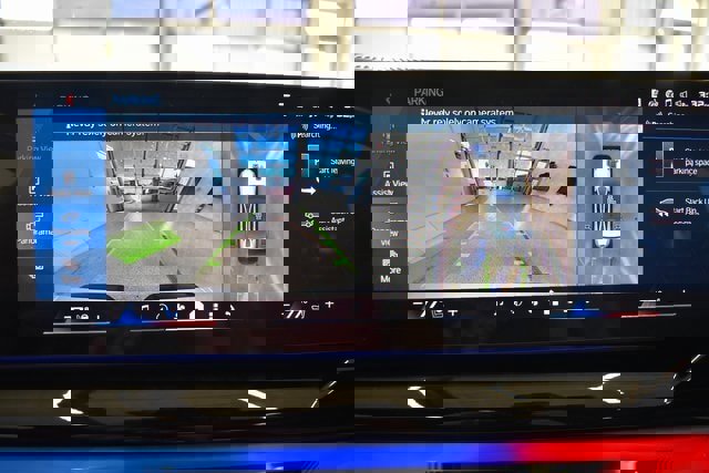 New 2026 BMW M5 w/ Executive Package image 8