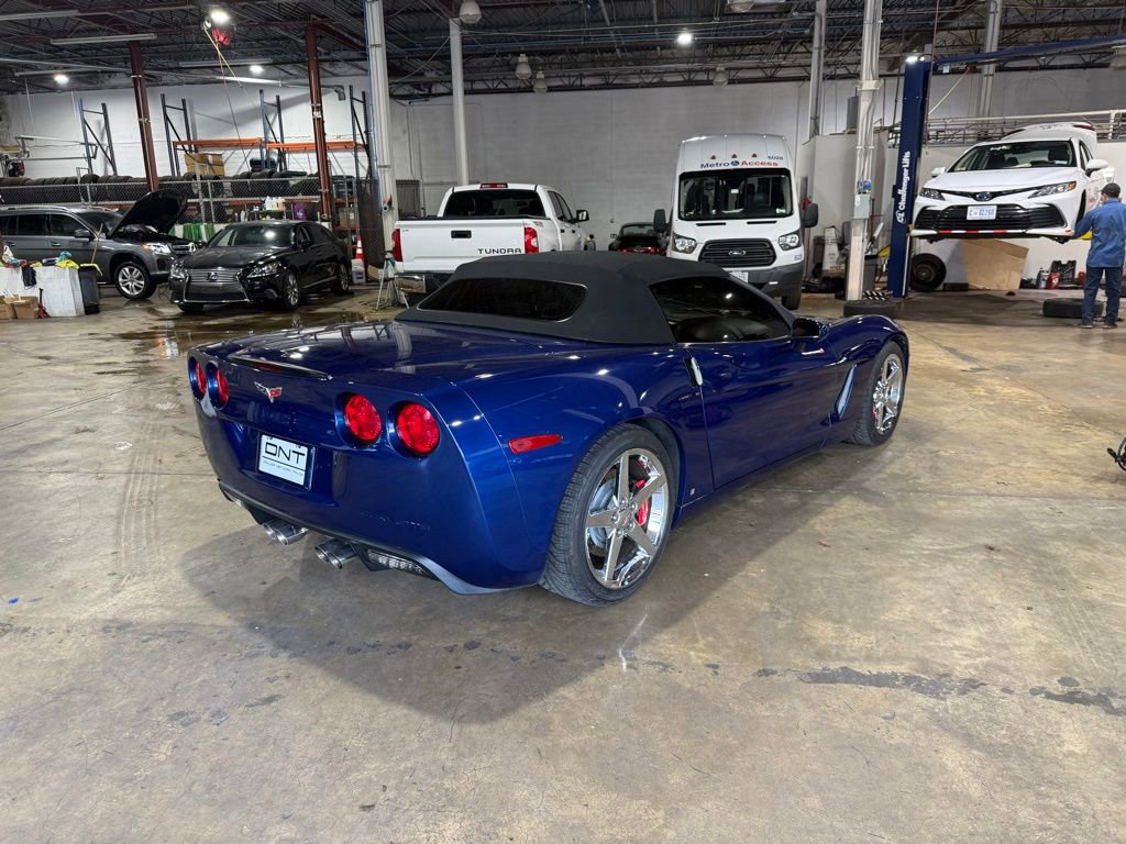 Used 2007 Chevrolet Corvette Convertible w/ Preferred Equipment Group RWD image 6
