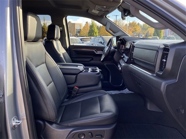 Used 2025 GMC Sierra 1500 SLT image 28