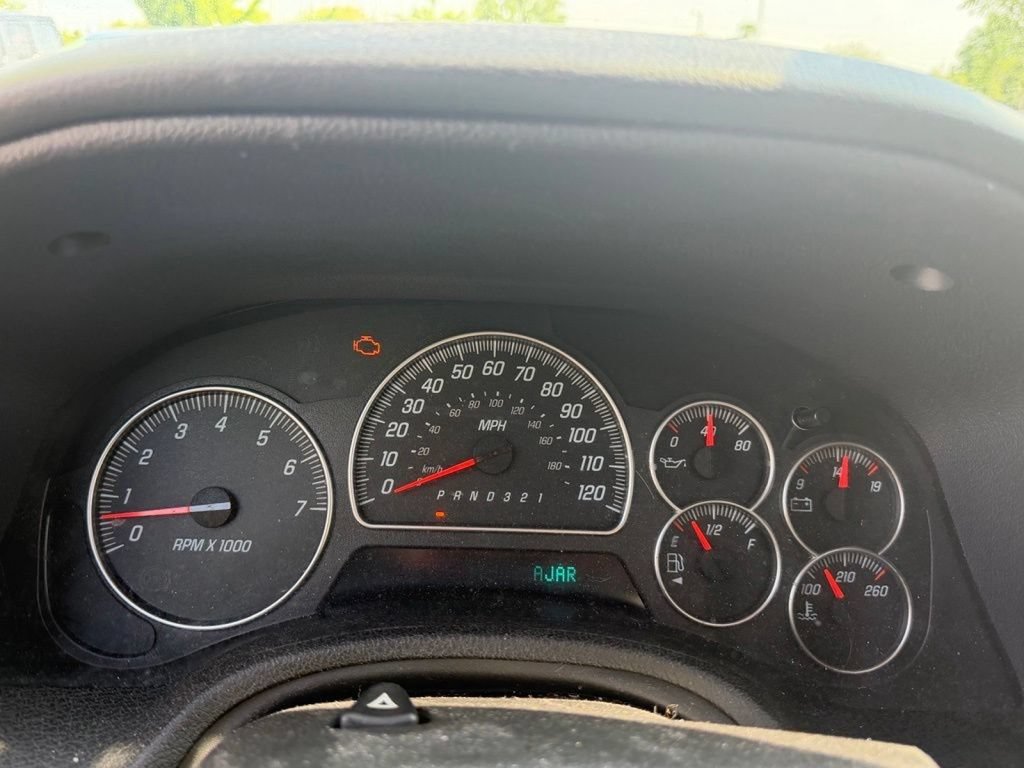 Used 2006 GMC Envoy Denali AWD/4WD image 20