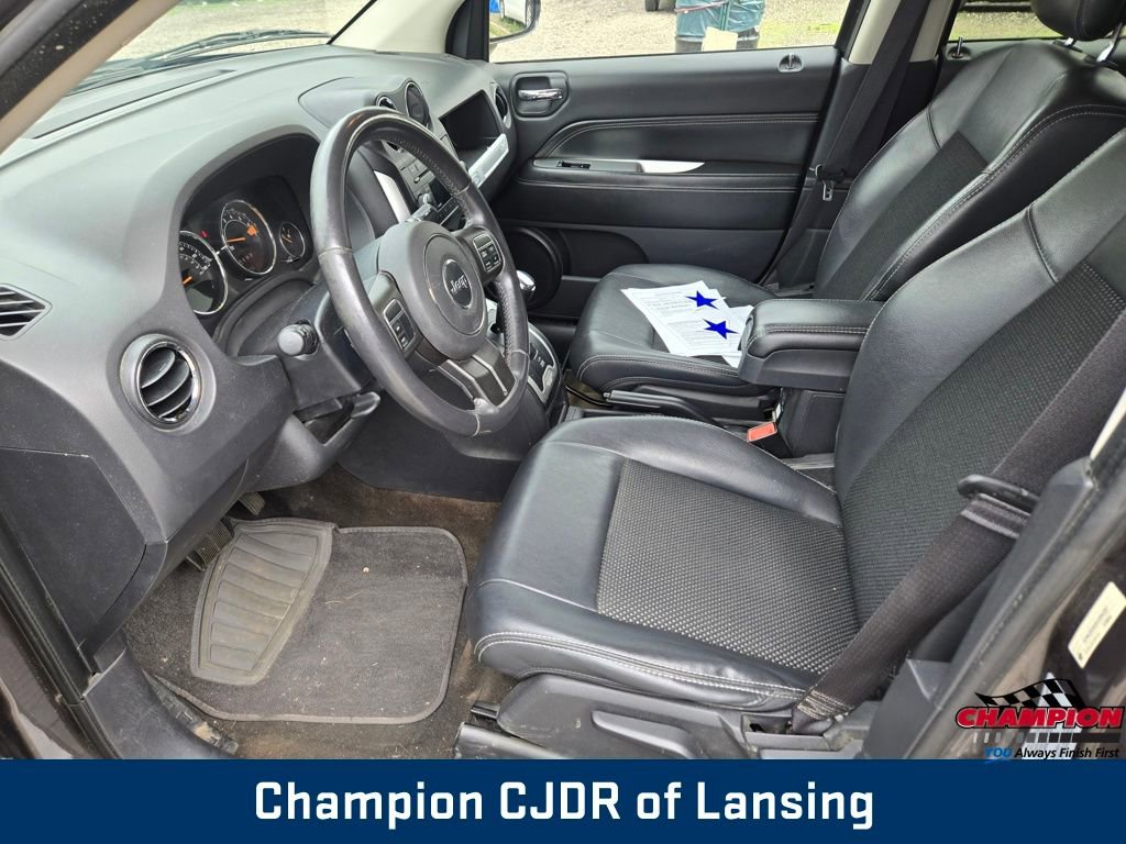 Used 2014 Jeep Compass Latitude AWD/4WD image 17