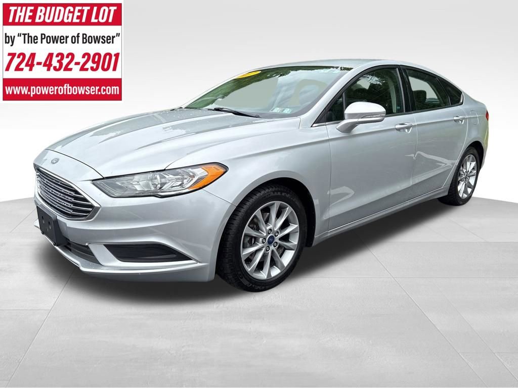 Used 2017 Ford Fusion SE w/ Fusion SE Technology Package FWD image 1