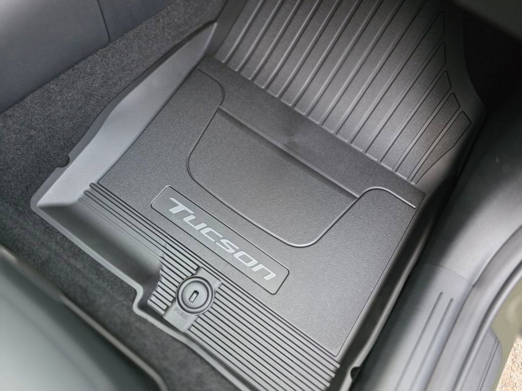 New 2026 Hyundai Tucson XRT image 13