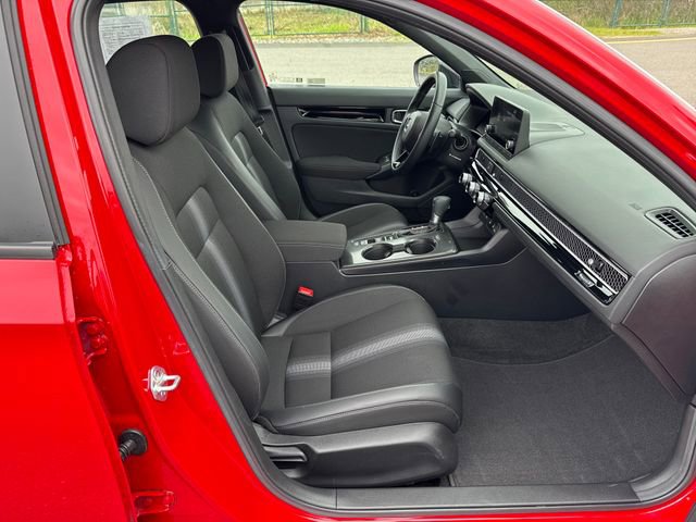 Used 2025 Honda Civic Sport image 9