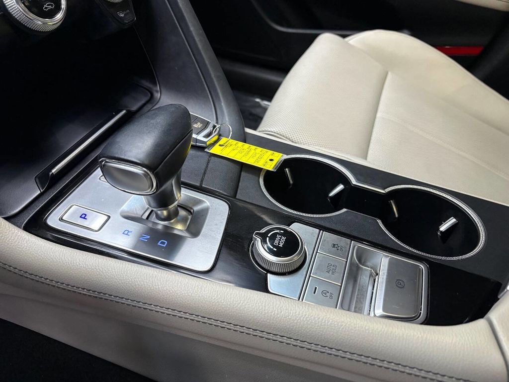 Used 2021 Genesis G70 2.0T AWD/4WD image 20