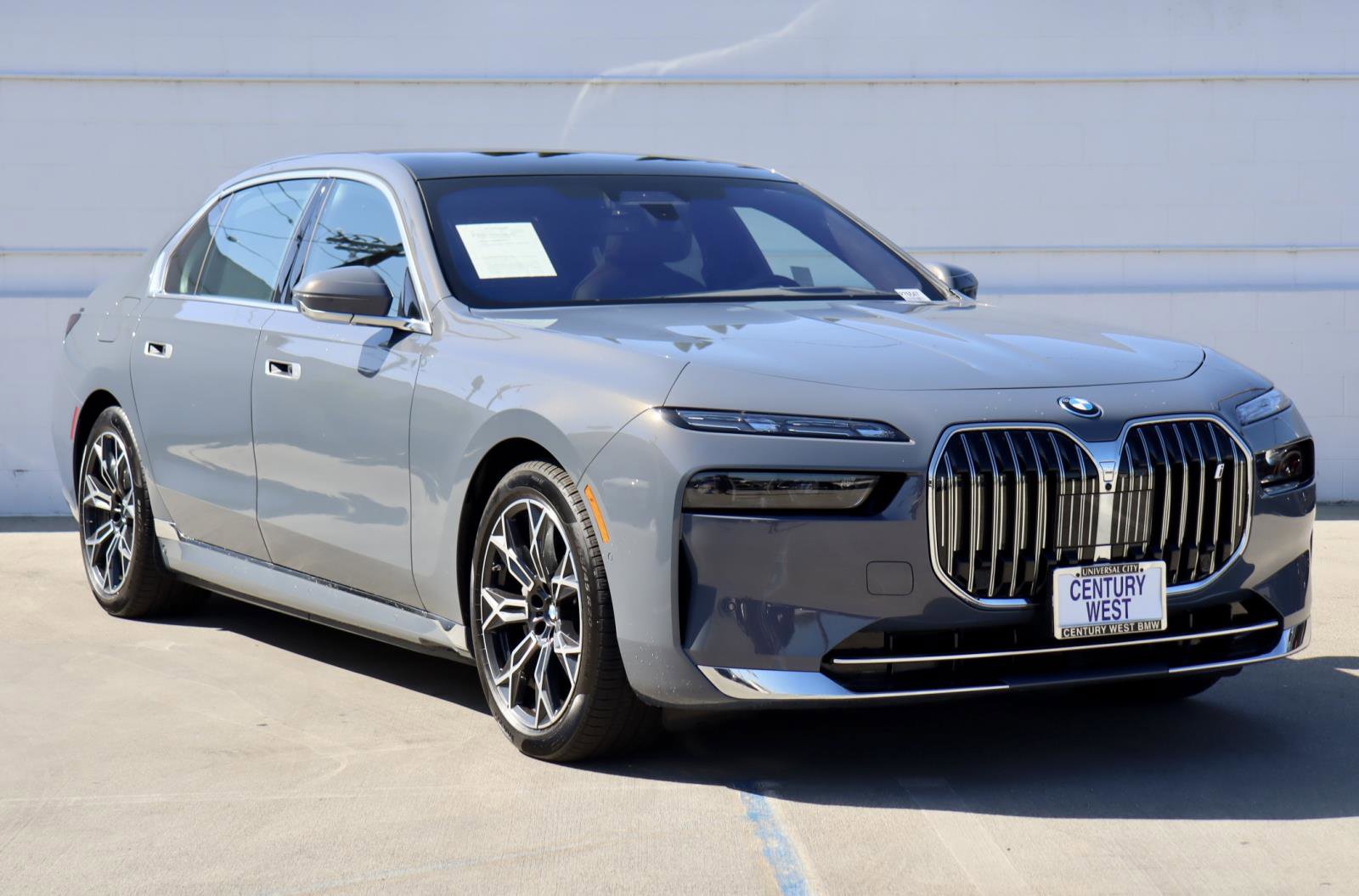 Used 2025 BMW i7 xDrive60