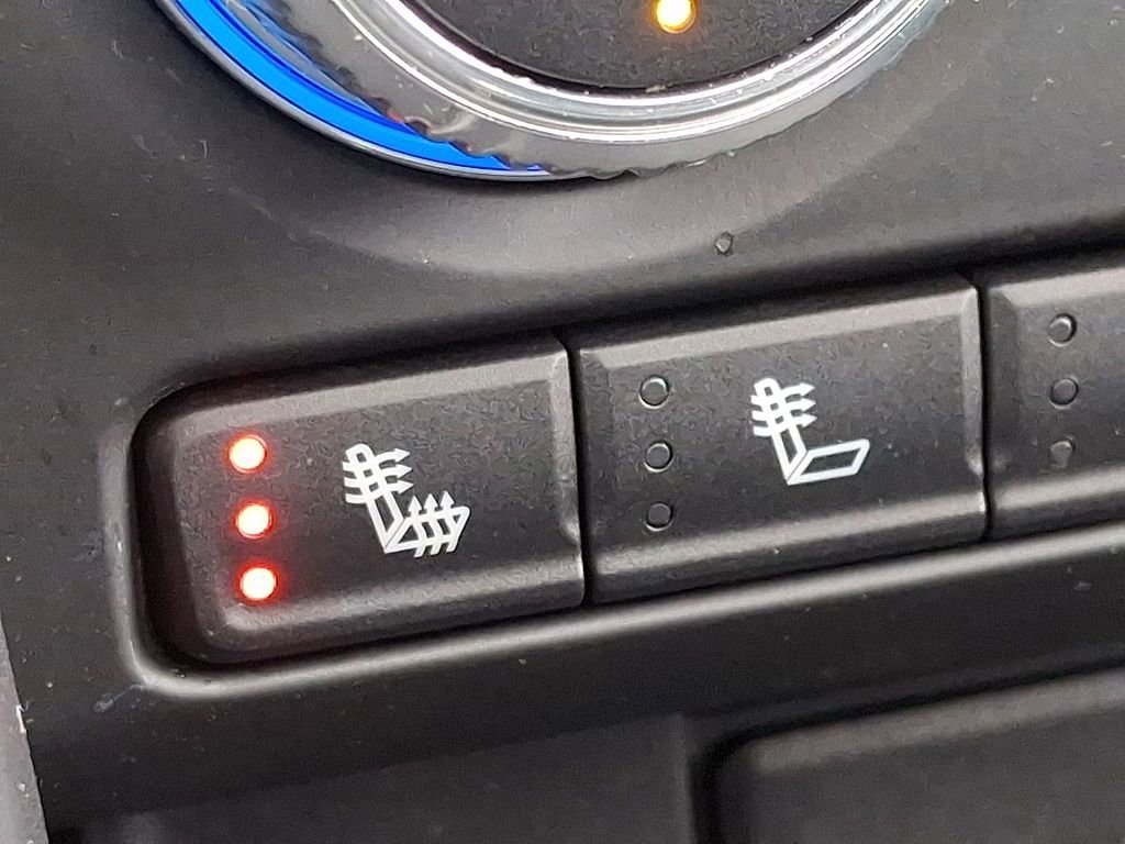 Certified 2023 GMC Yukon XL SLT image 25