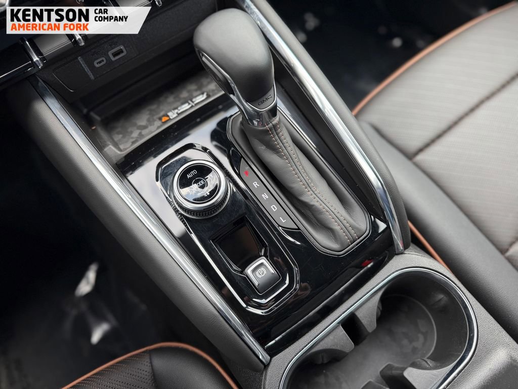 Used 2025 GMC Canyon AT4 w/ AT4 Premium Package image 26