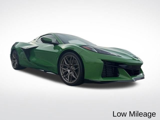 Used 2026 Chevrolet Corvette Z06 RWD image 6