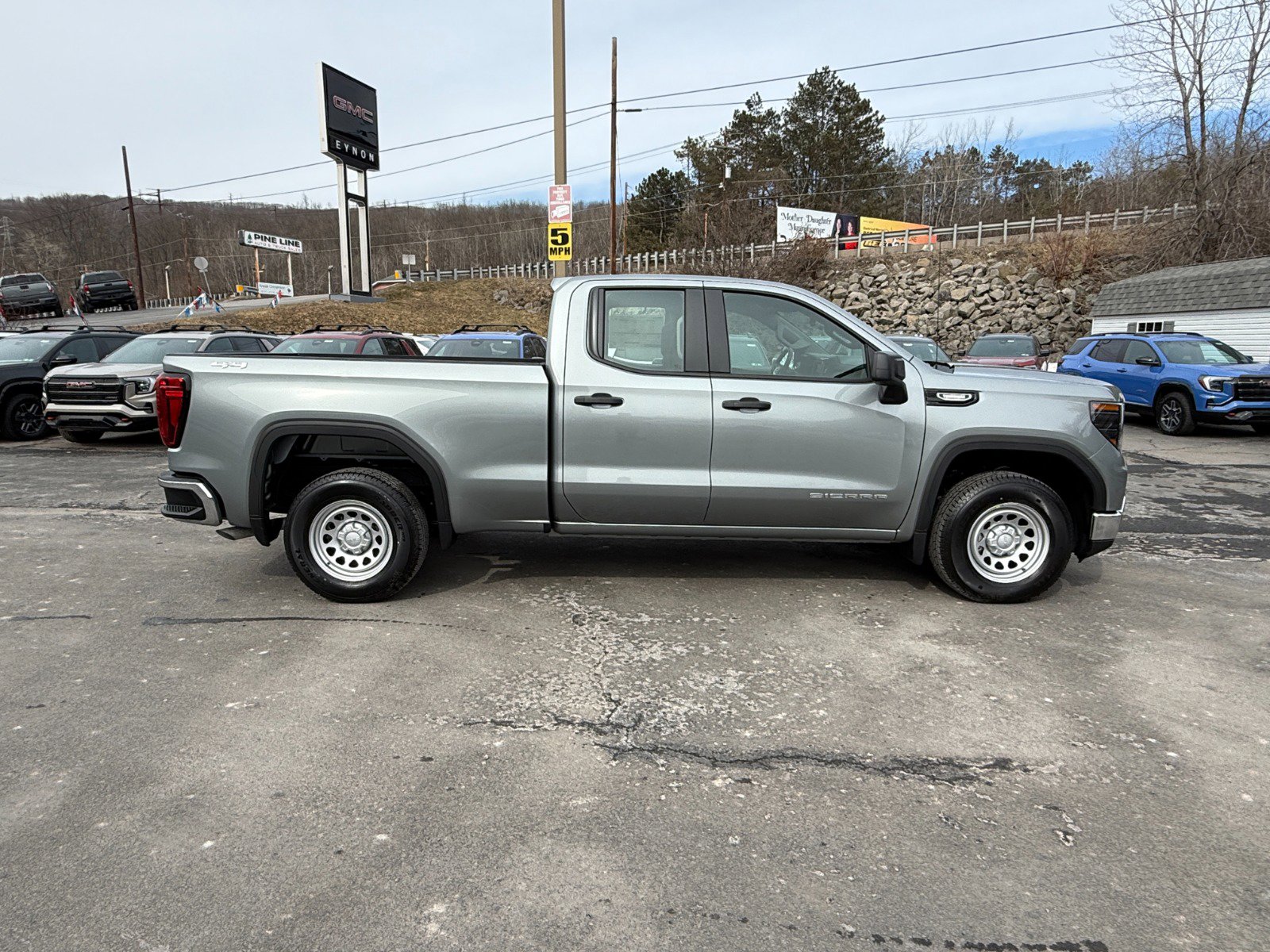 New 2026 GMC Sierra 1500 Pro image 6