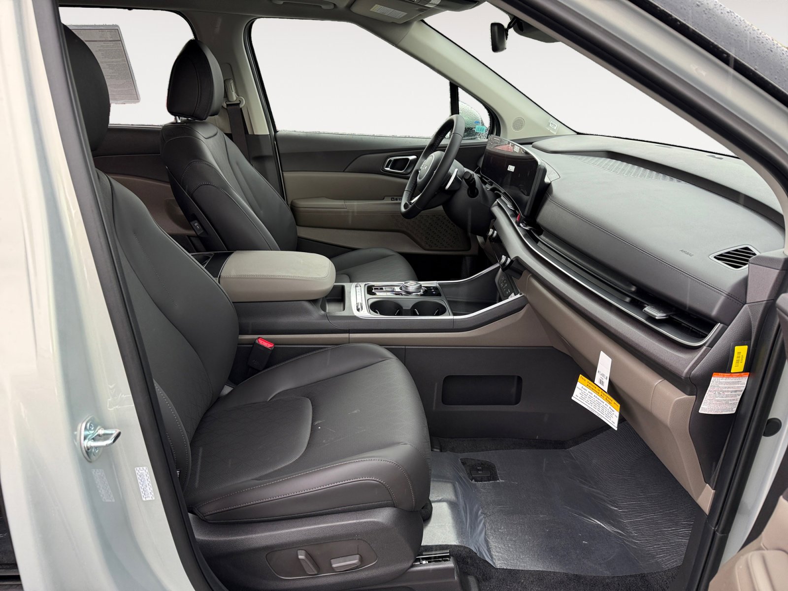 New 2026 Kia Carnival SX FWD image 18