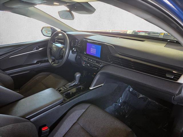 Used 2025 Toyota Camry LE FWD image 20