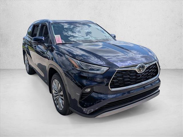 New 2026 Toyota Highlander Platinum AWD/4WD image 7
