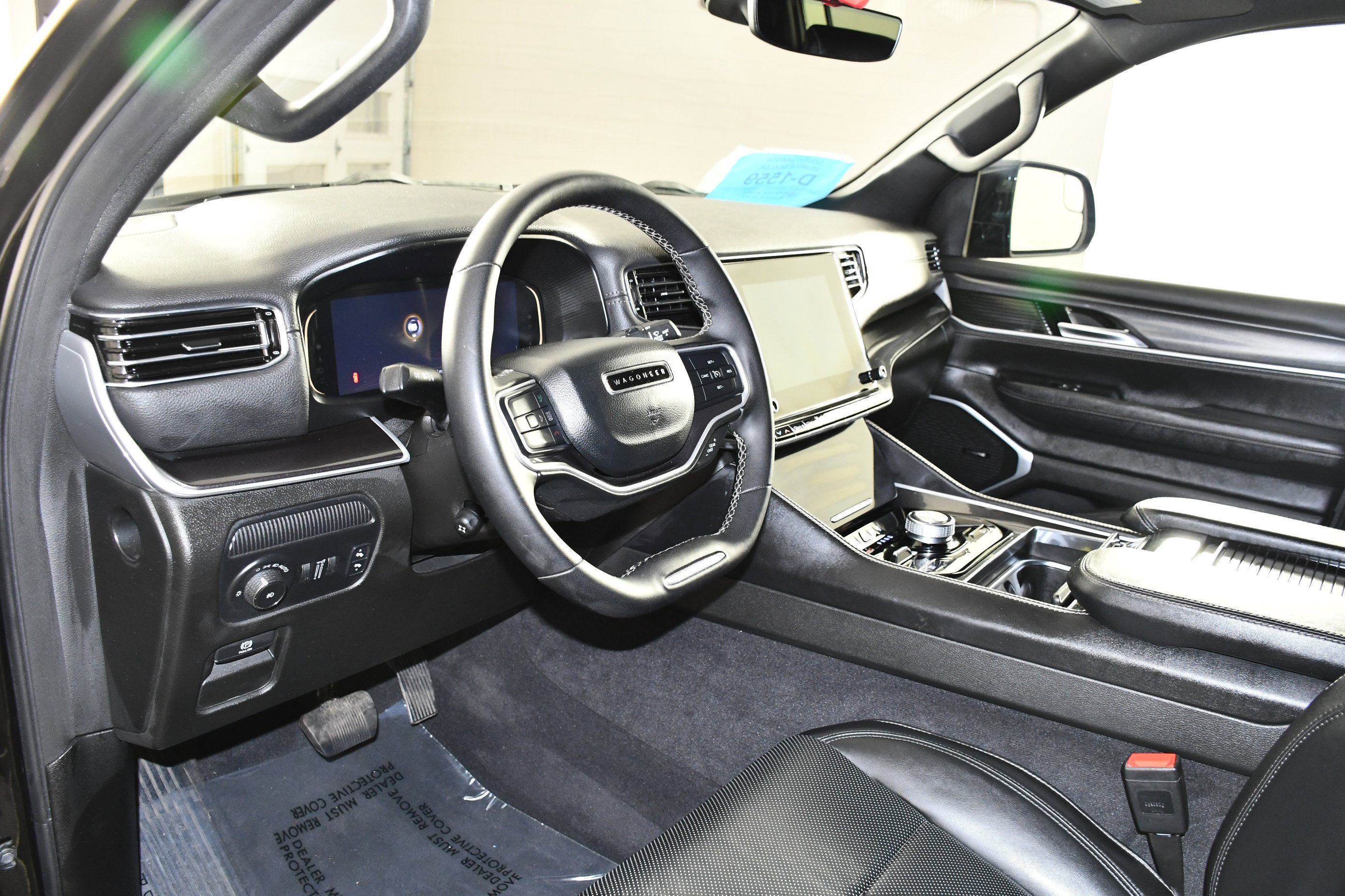 Used 2024 Jeep Wagoneer 4WD w/ HD Trailer Tow Package image 2