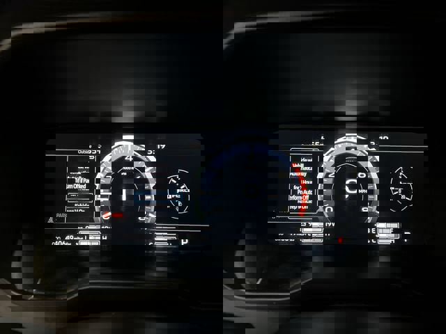 Used 2024 Toyota Tundra Platinum image 12