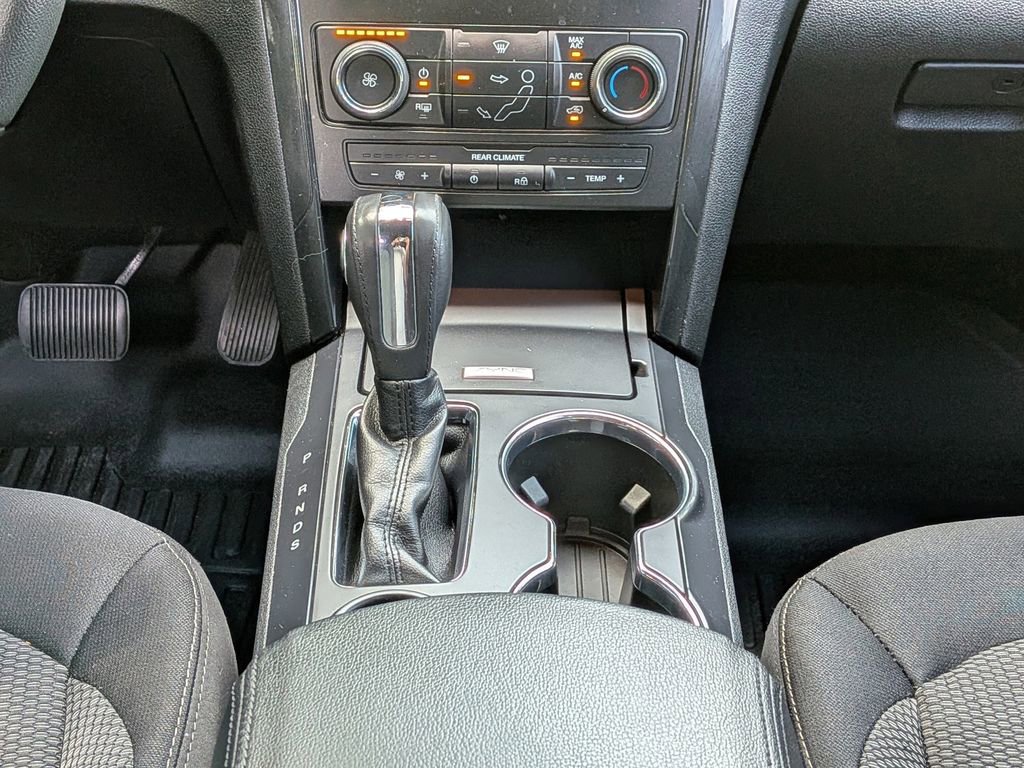 Used 2018 Ford Explorer XLT FWD image 22