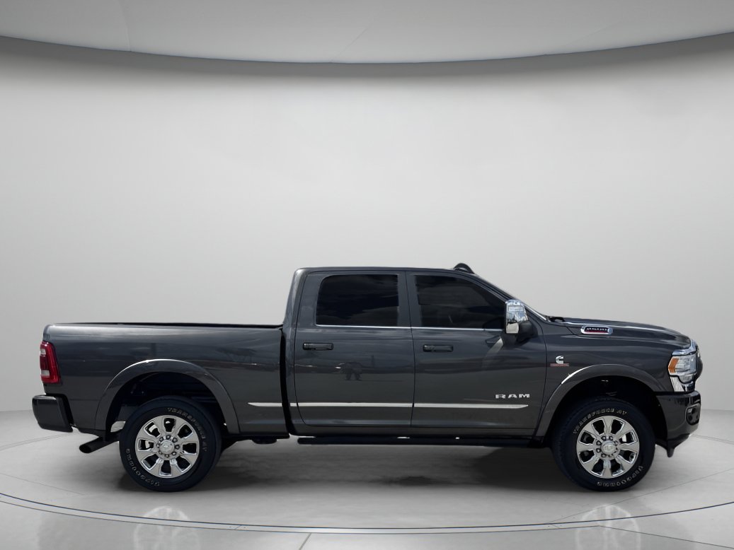 Used 2024 RAM 2500 Limited image 2