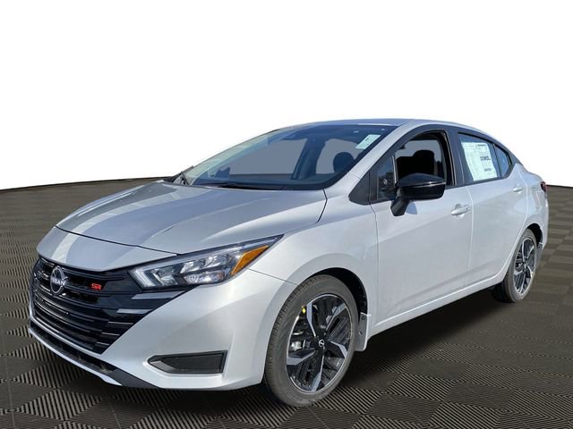 New 2025 Nissan Versa SR w/ Trunk Package