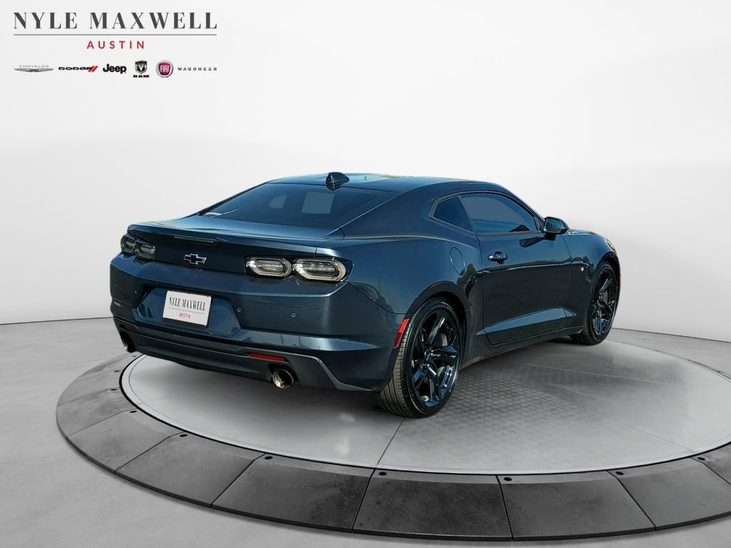 Used 2020 Chevrolet Camaro LT image 16