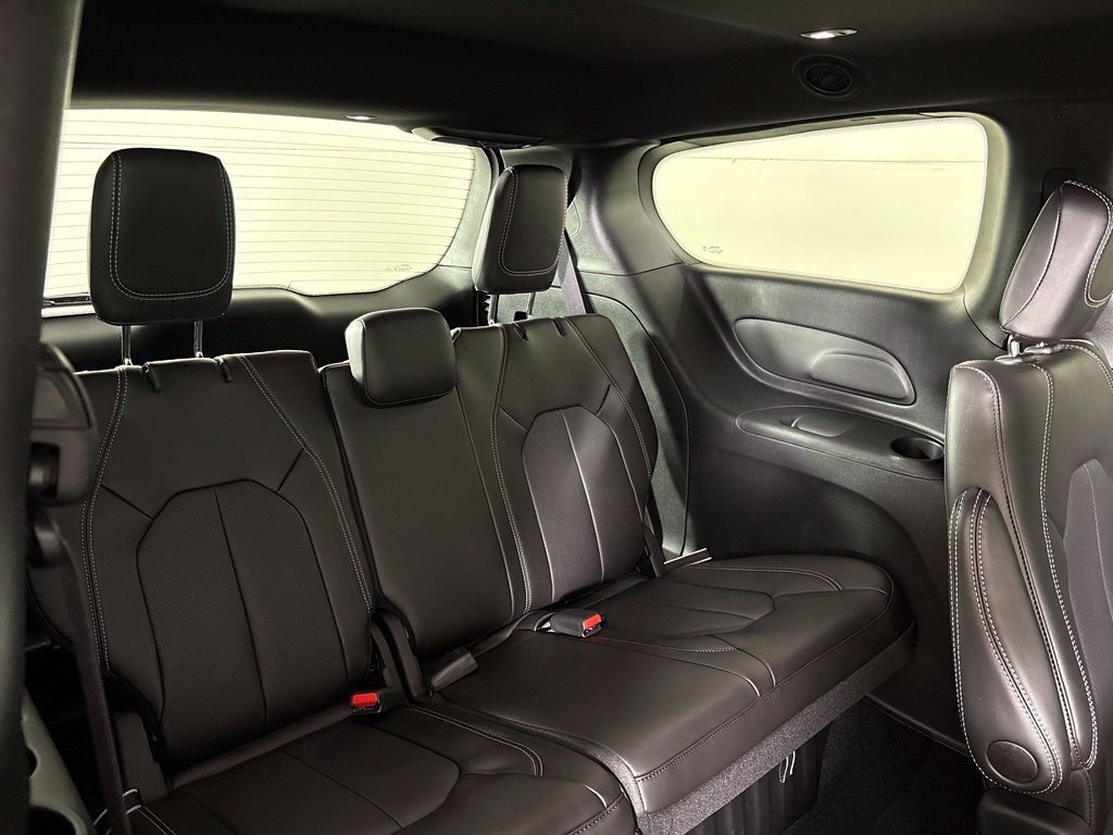 New 2027 Chrysler Pacifica LX FWD image 20