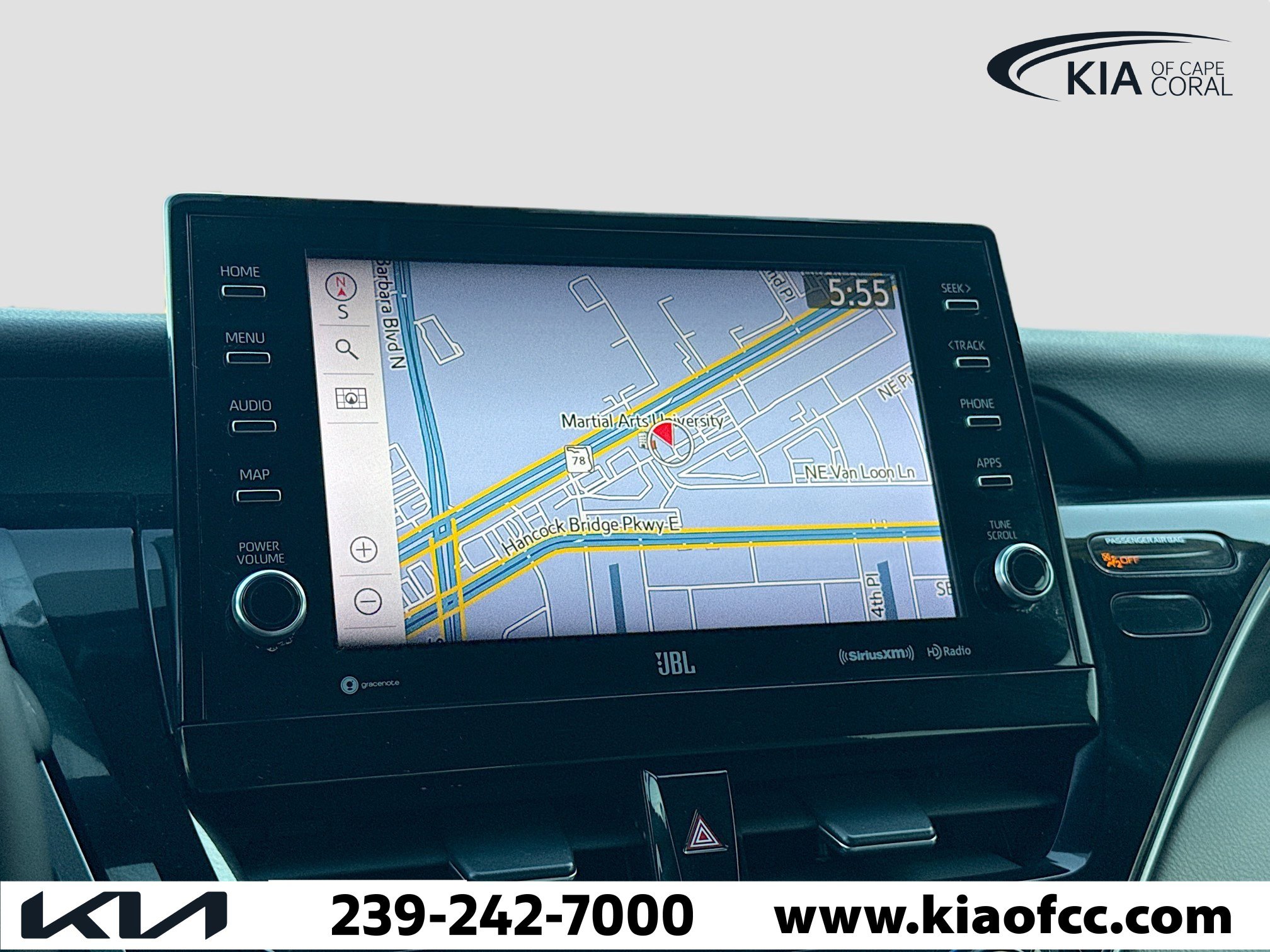 Used 2023 Toyota Camry XLE w/ Navigation Package image 31