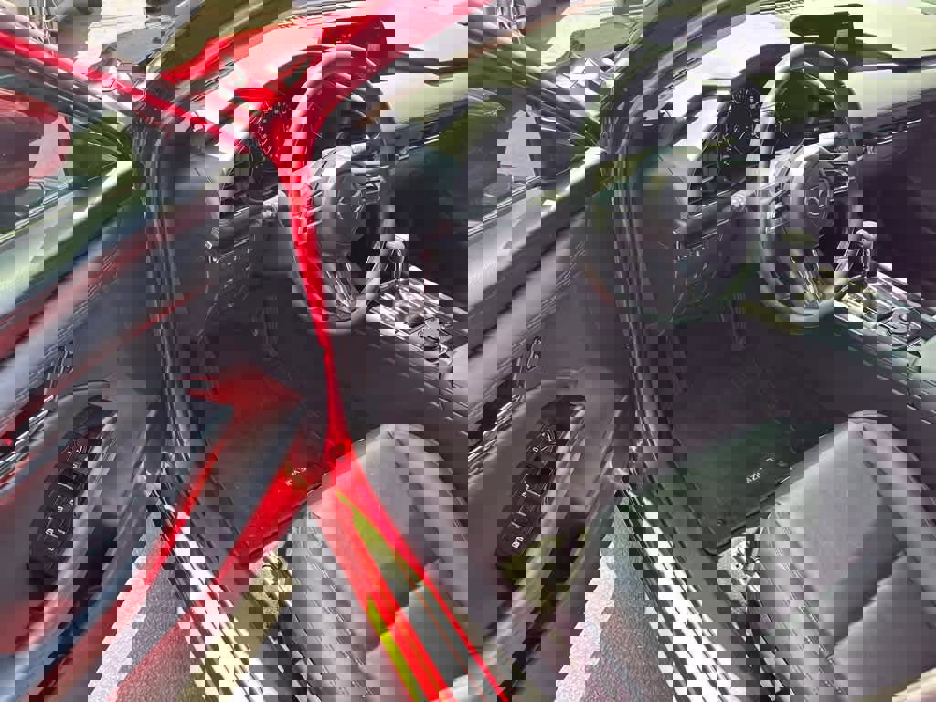 Used 2023 MAZDA MAZDA3 s image 9