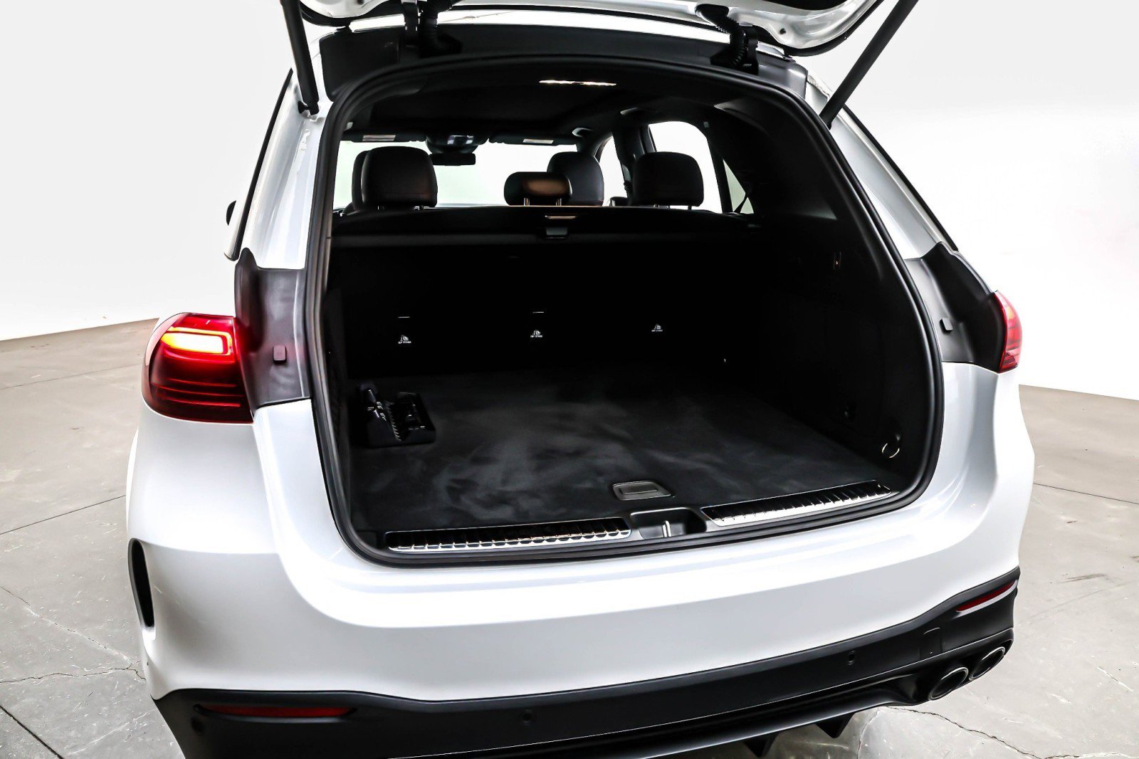 Used 2025 Mercedes-Benz GLE 53 AMG 4MATIC image 23