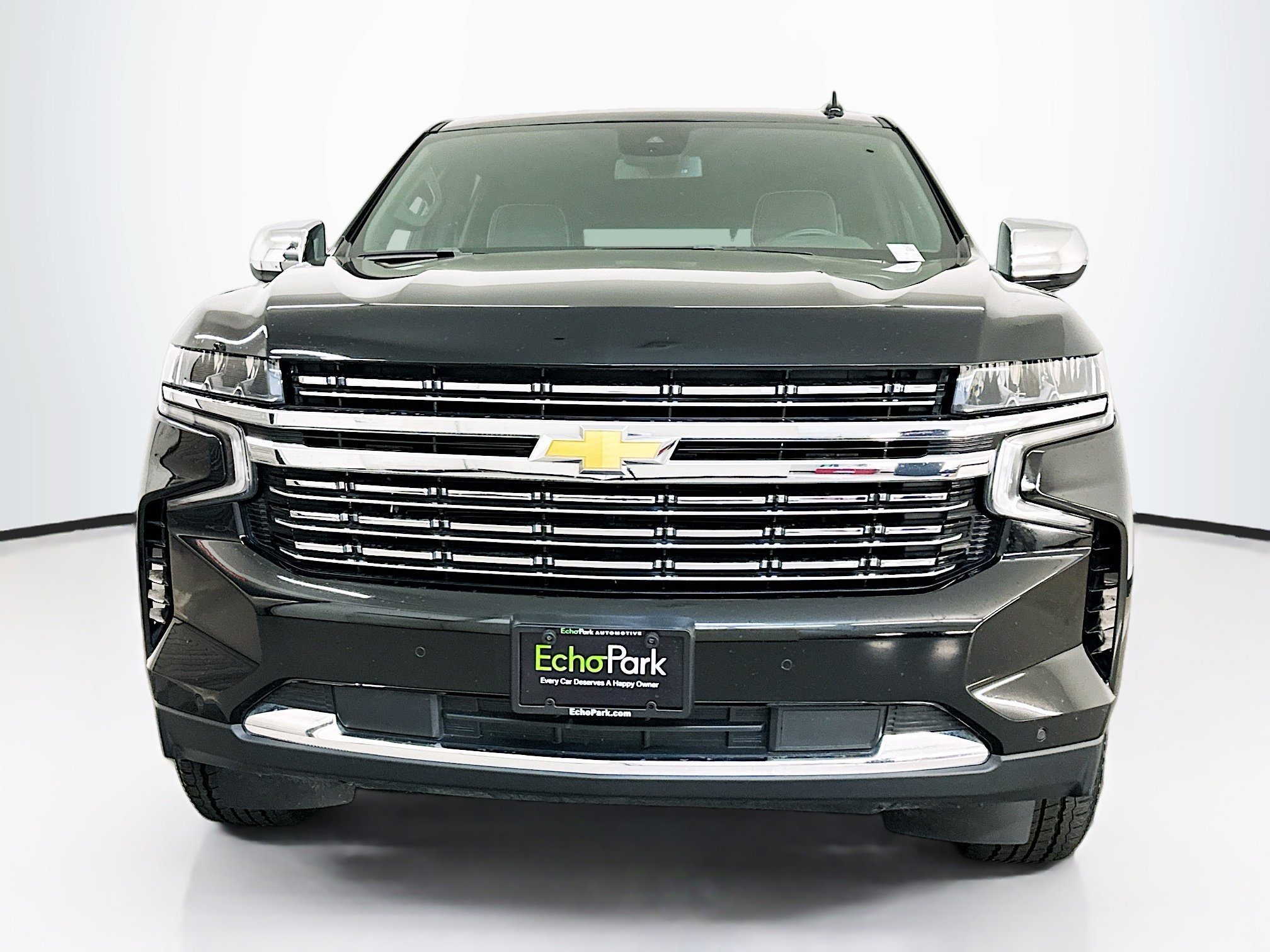 Used 2024 Chevrolet Tahoe Premier image 2
