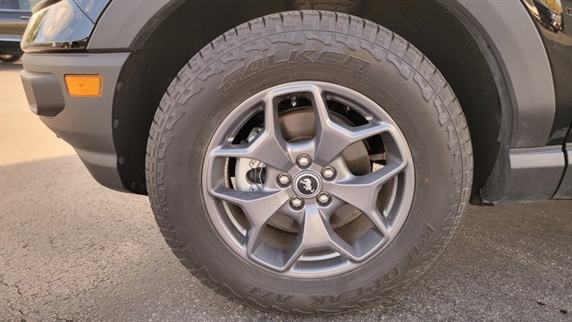 Used 2023 Ford Bronco Sport Badlands w/ Premium Package image 16