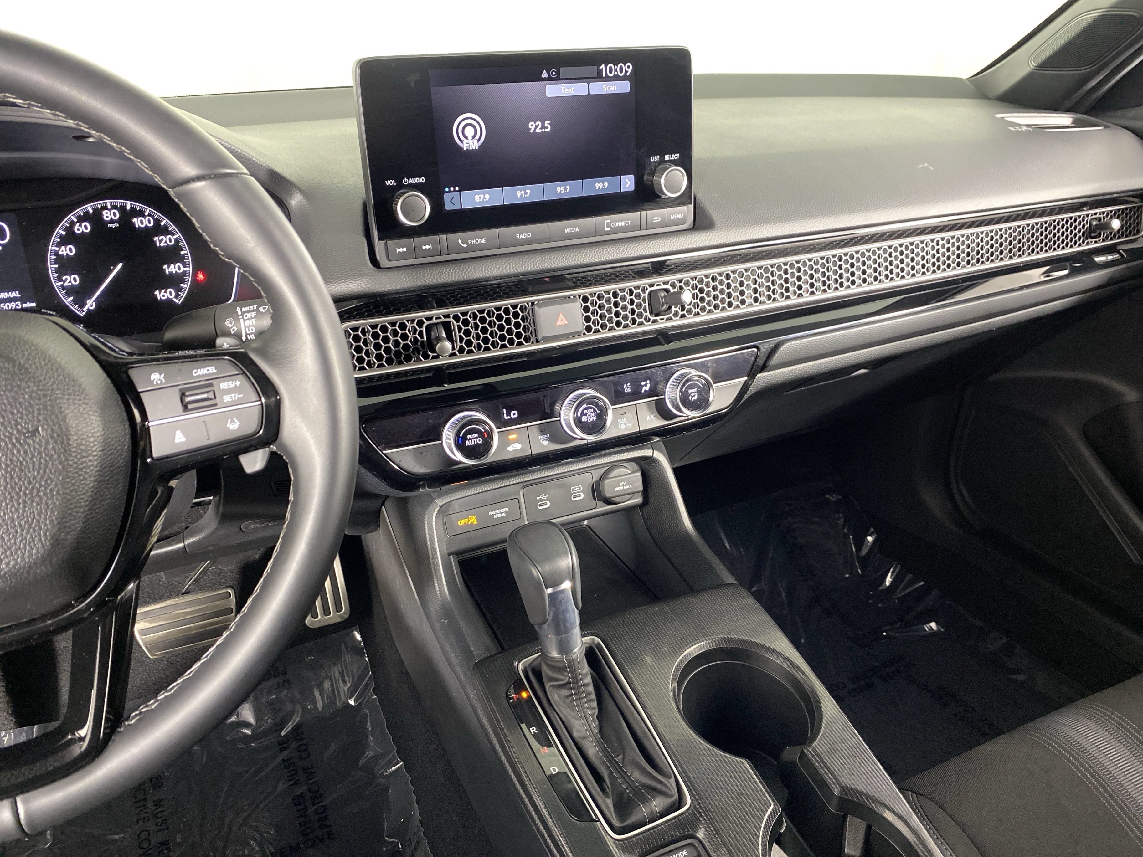 Used 2025 Honda Civic Sport image 27