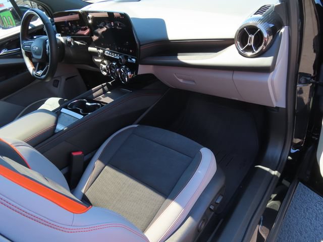 Used 2026 Chevrolet Blazer EV SS w/ LPO, Blackout Package AWD/4WD image 45