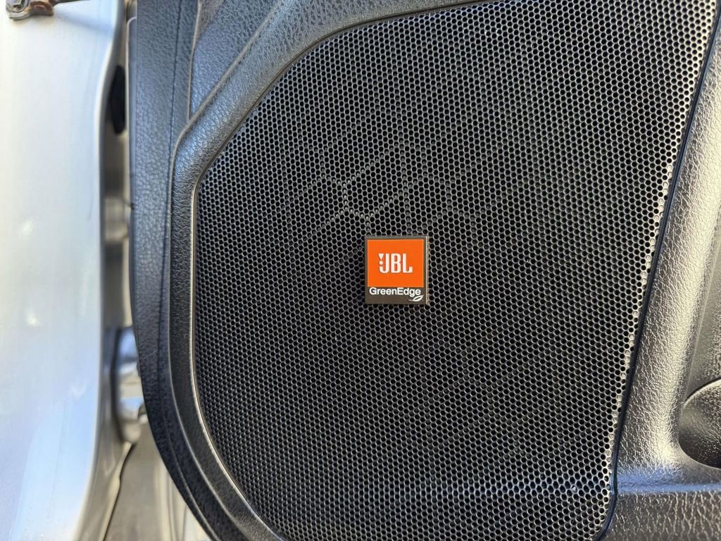 Used 2016 Toyota Highlander Limited w/ Protection Package #3 image 14