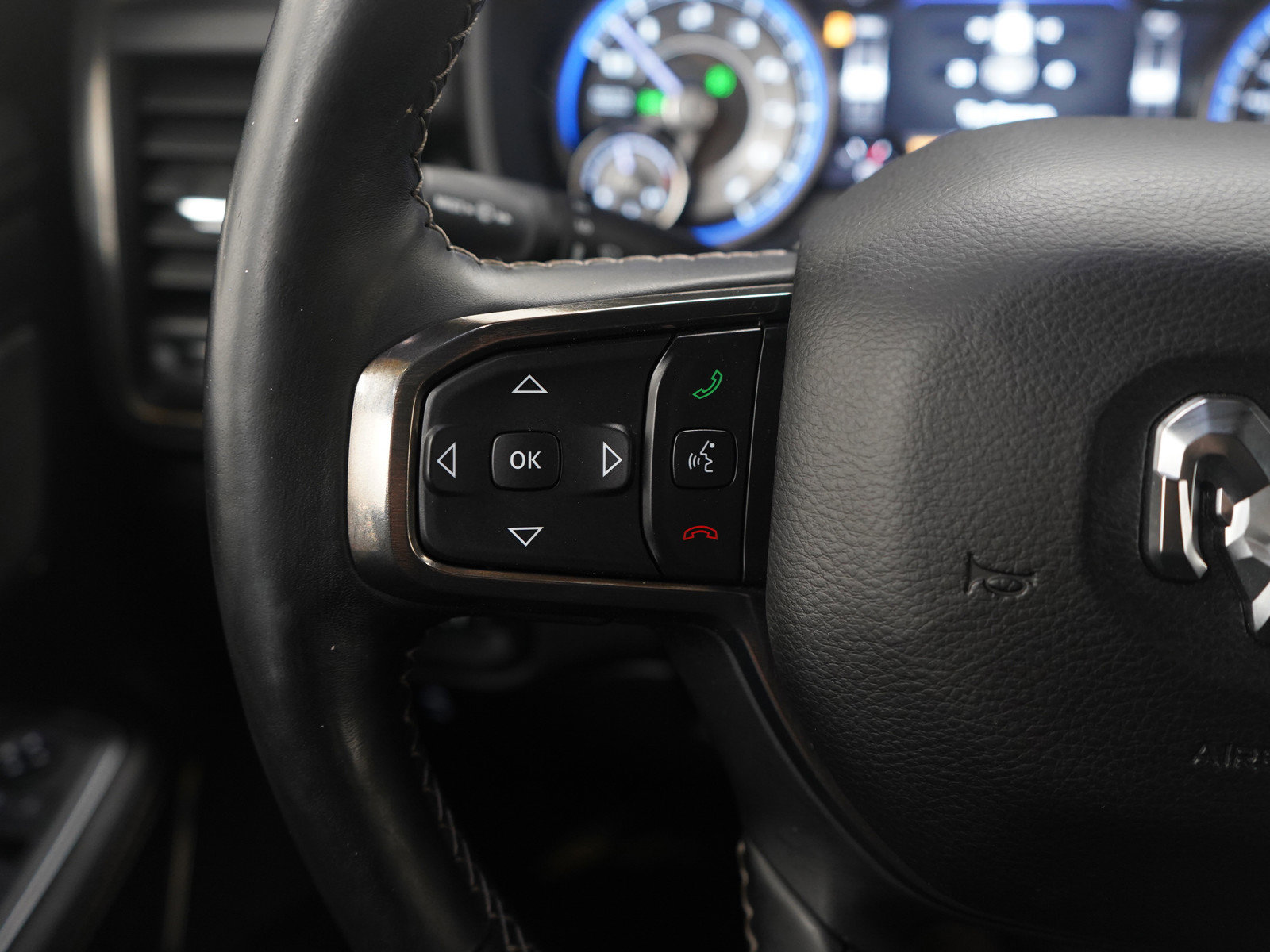 Used 2019 RAM 1500 Limited image 24