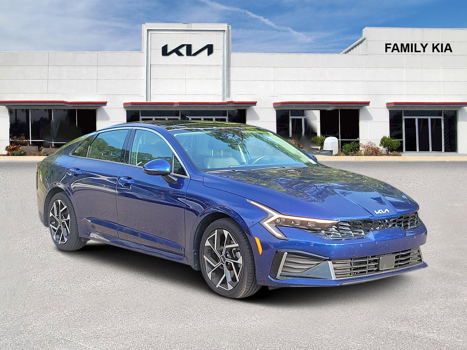 Certified 2025 Kia K5 EX