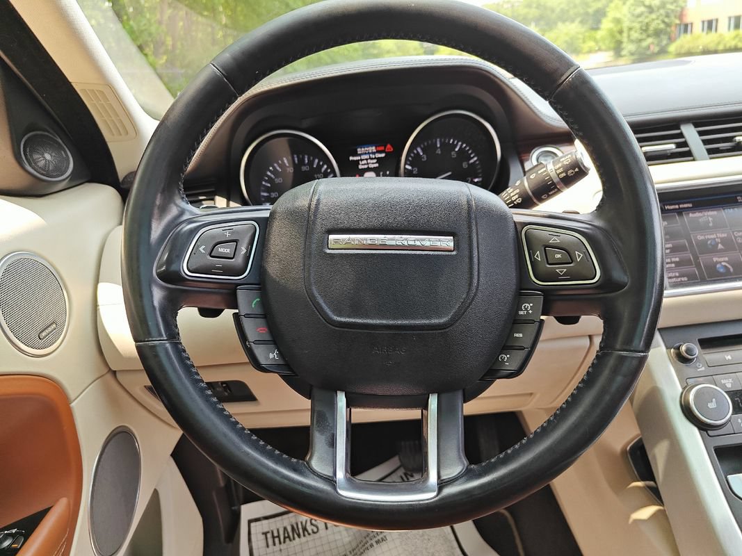 Used 2012 Land Rover Range Rover Evoque Prestige w/ Prestige Premium Pkg AWD/4WD image 23