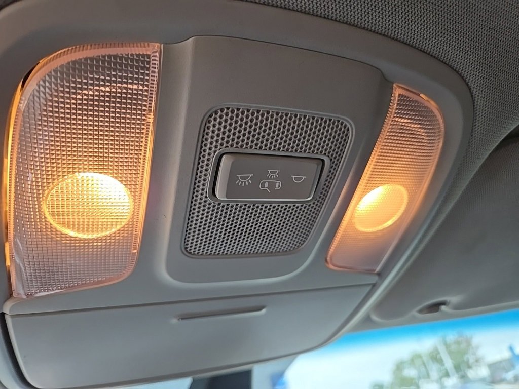 Used 2020 Kia Optima S image 27