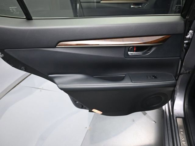 Used 2014 Lexus ES 350 w/ Luxury Package image 33