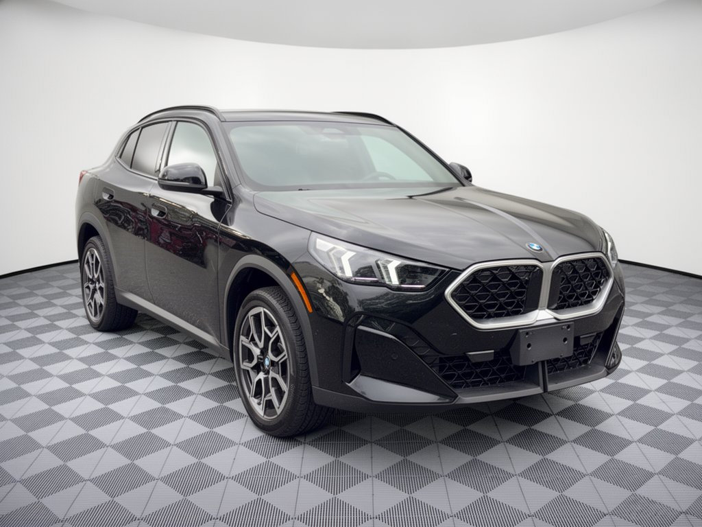 Used 2026 BMW X2 xDrive28i w/ Technology Package AWD/4WD image 7