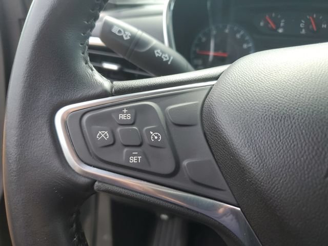 Used 2018 Chevrolet Equinox LT FWD image 12