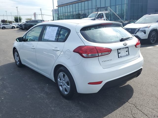 Used 2017 Kia Forte LX FWD image 3