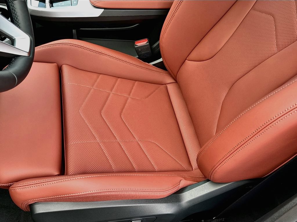 New 2027 BMW X1 xDrive28i AWD/4WD image 19