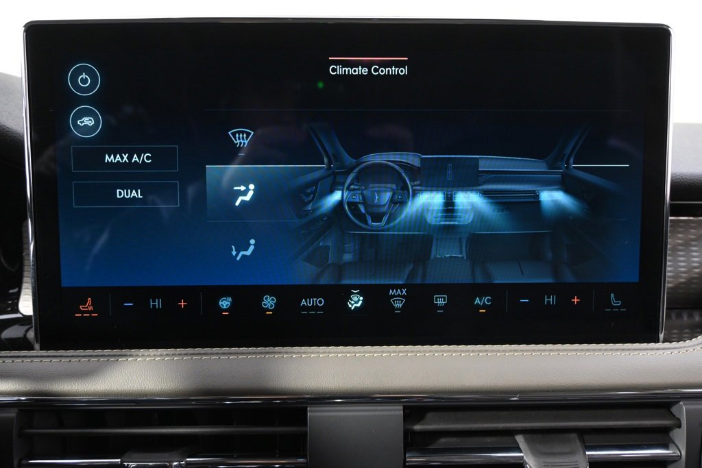 New 2026 Lincoln Corsair Reserve w/ Jet Appearance Package image 30