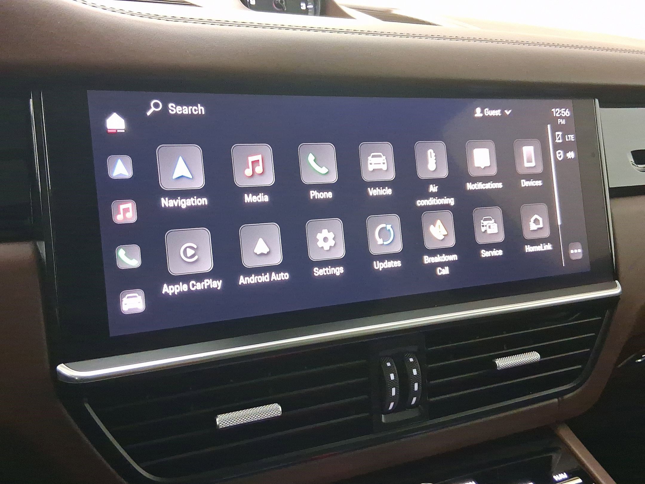 Certified 2022 Porsche Cayenne Turbo image 22