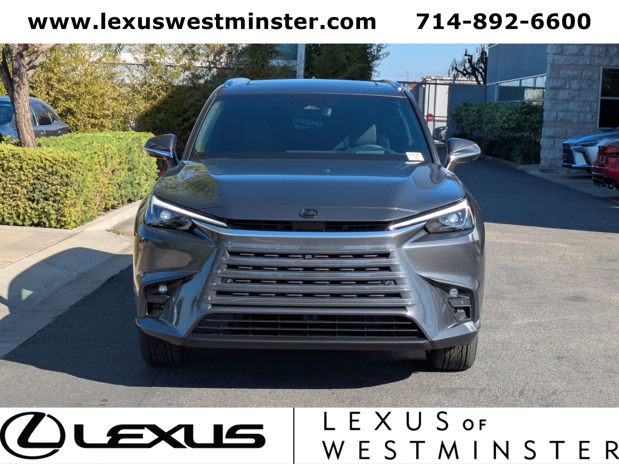 New 2026 Lexus TX 550h AWD Plug-In Hybrid image 3