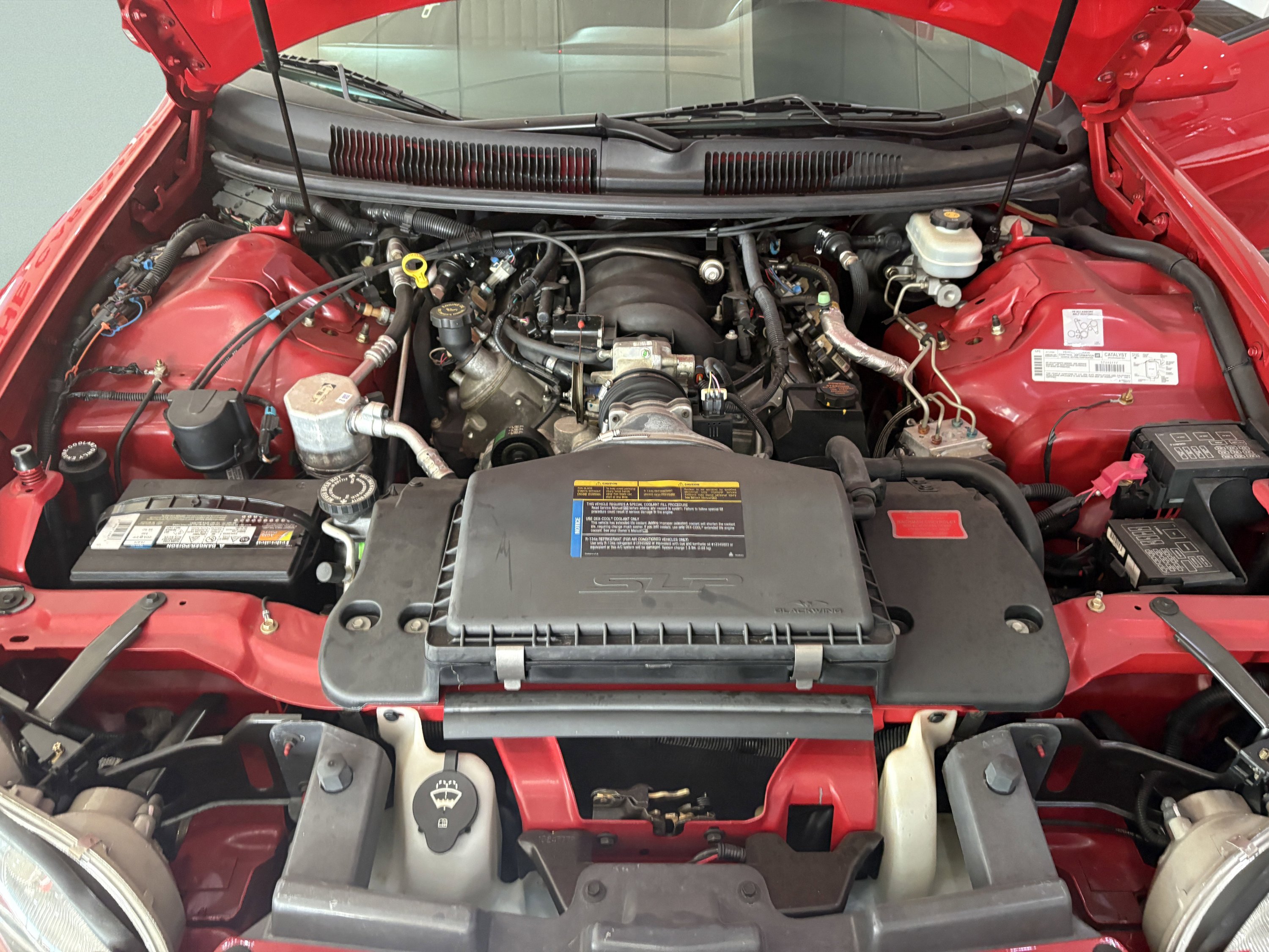 Used 2002 Chevrolet Camaro Z28 w/ SS Performance/Appearance Pkg RWD image 12