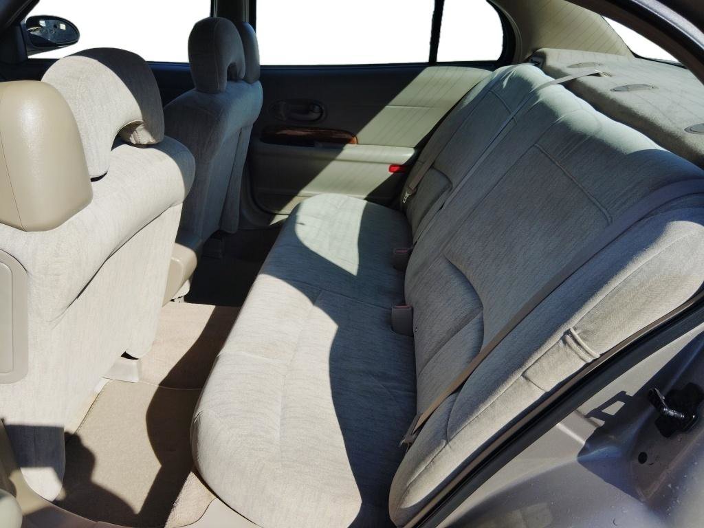 Used 2002 Buick Le Sabre Custom image 23