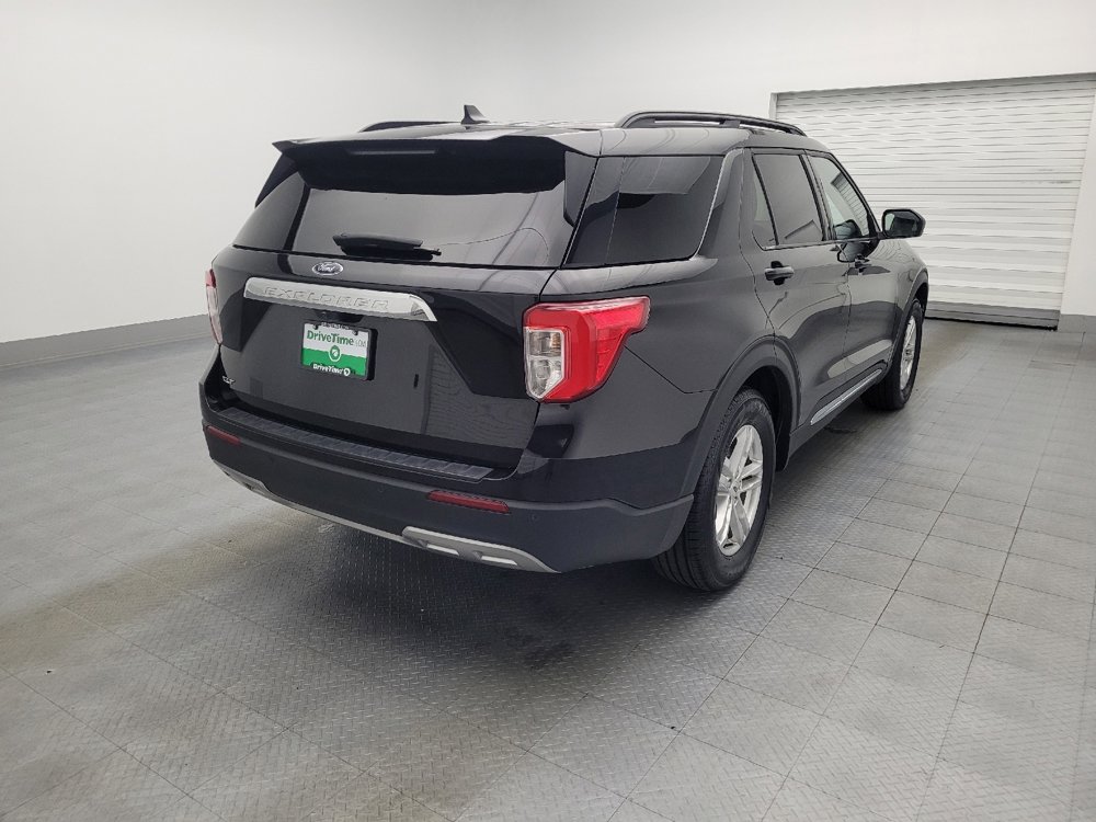 Used 2023 Ford Explorer XLT w/ Equipment Group 202A image 9